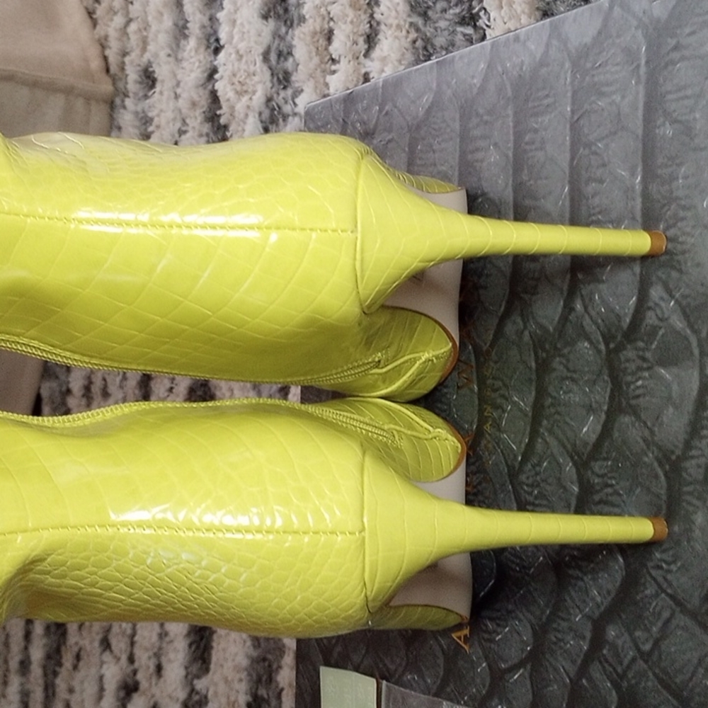 Women's Boots